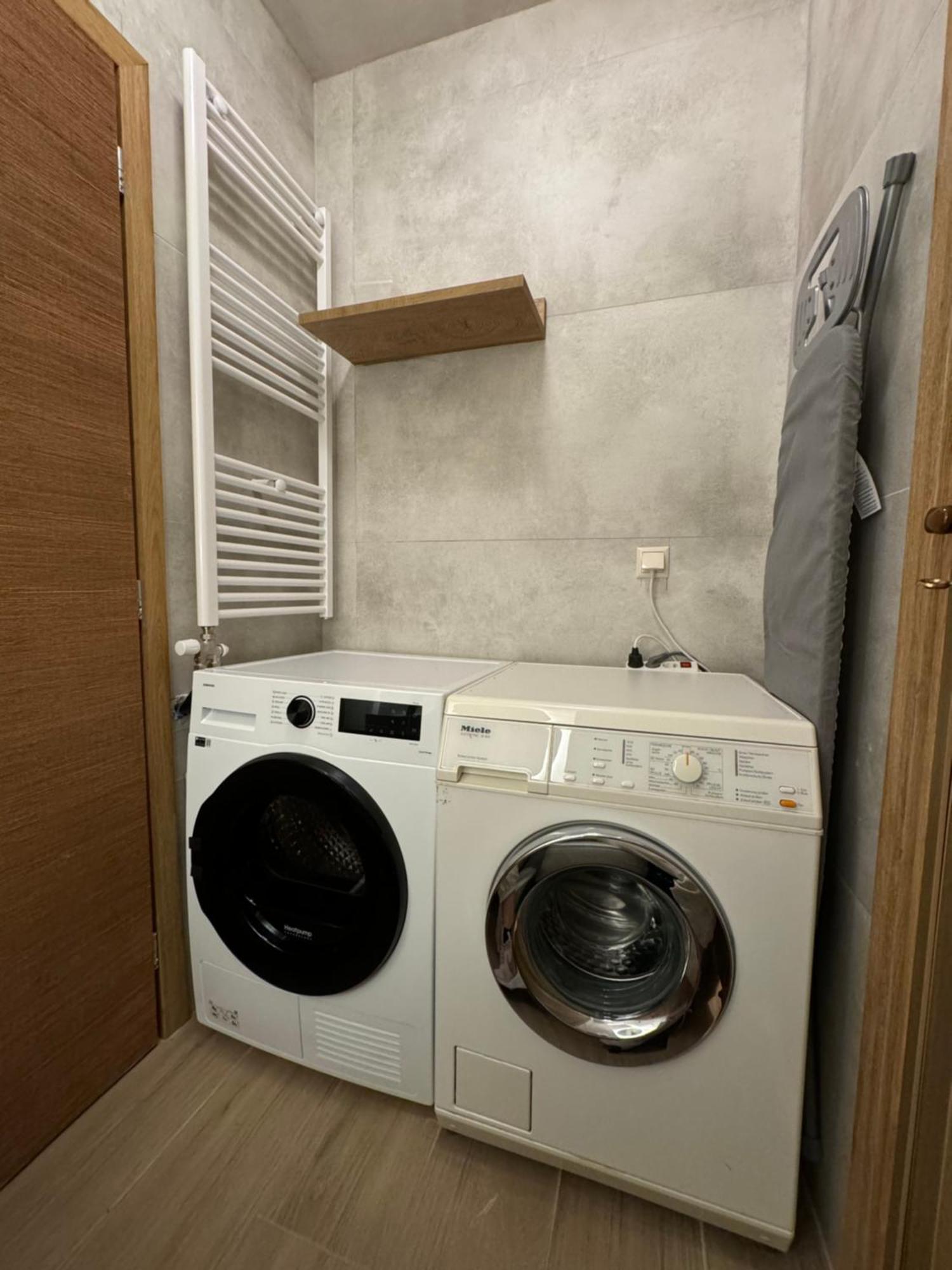 Aristi Boutique Stonehouse With Attic Apartment Bagian luar foto